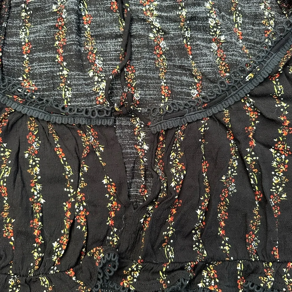 Free People Crop Top And Short Set Black With Floral Design Size Large - Picture 5 of 5